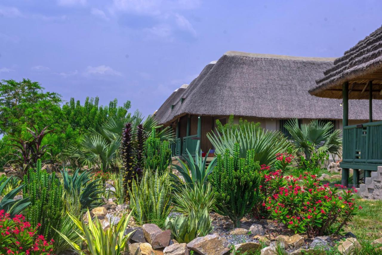 Tilenga Safari Lodge Arua Luaran gambar