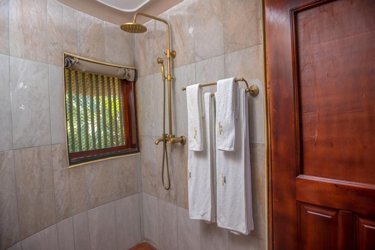 Tilenga Safari Lodge Arua Luaran gambar
