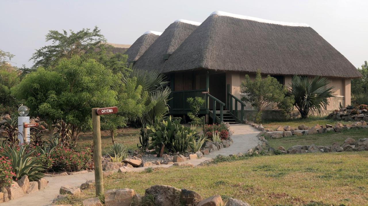 Tilenga Safari Lodge Arua Luaran gambar