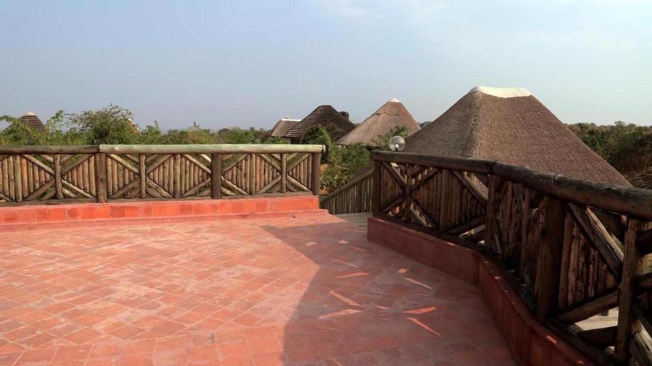 Tilenga Safari Lodge Arua Luaran gambar